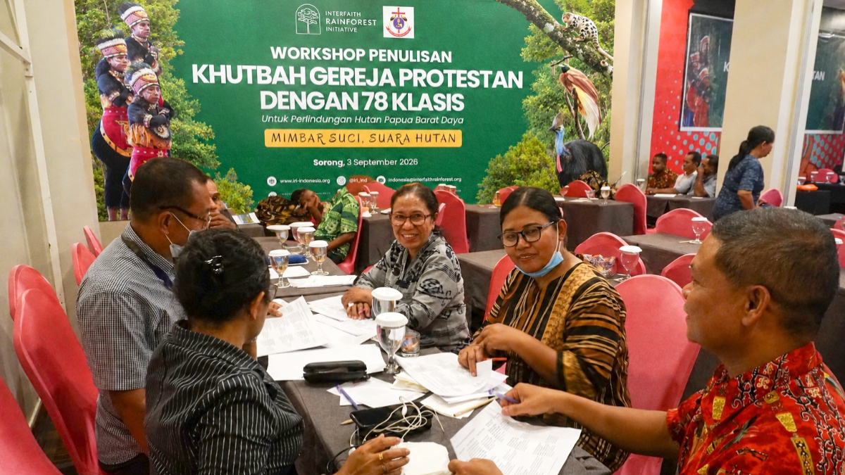 Langkah kolaboratif ini menegaskan peran strategis institusi keagamaan sebagai benteng moral dalam menghadapi ancaman kerusakan alam di Tanah Papua.